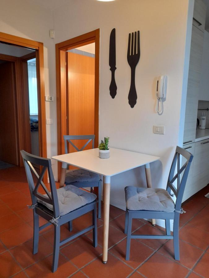 Le Panchette _ Pool & Bike Apartment Salionze Bagian luar foto