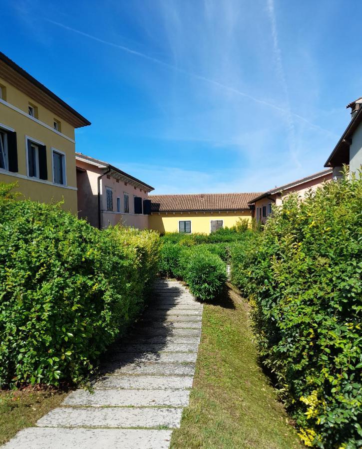 Le Panchette _ Pool & Bike Apartment Salionze Bagian luar foto